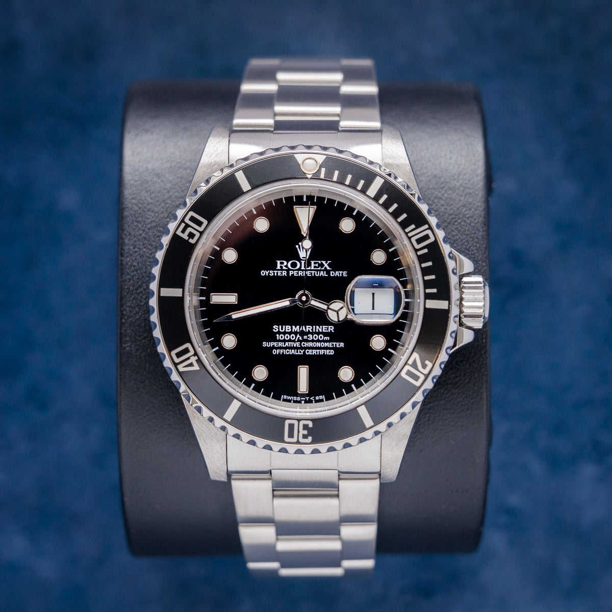 Rolex Submariner Date 16610 Steel – front