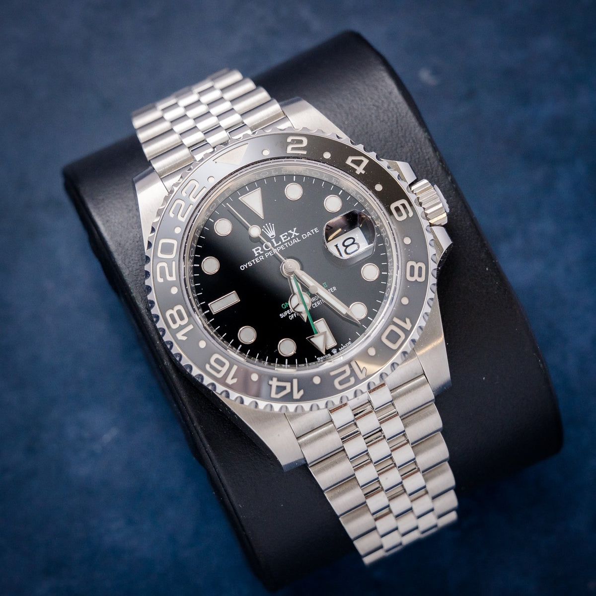 Rolex GMT-Master II 126710GRNR Ceramic – side