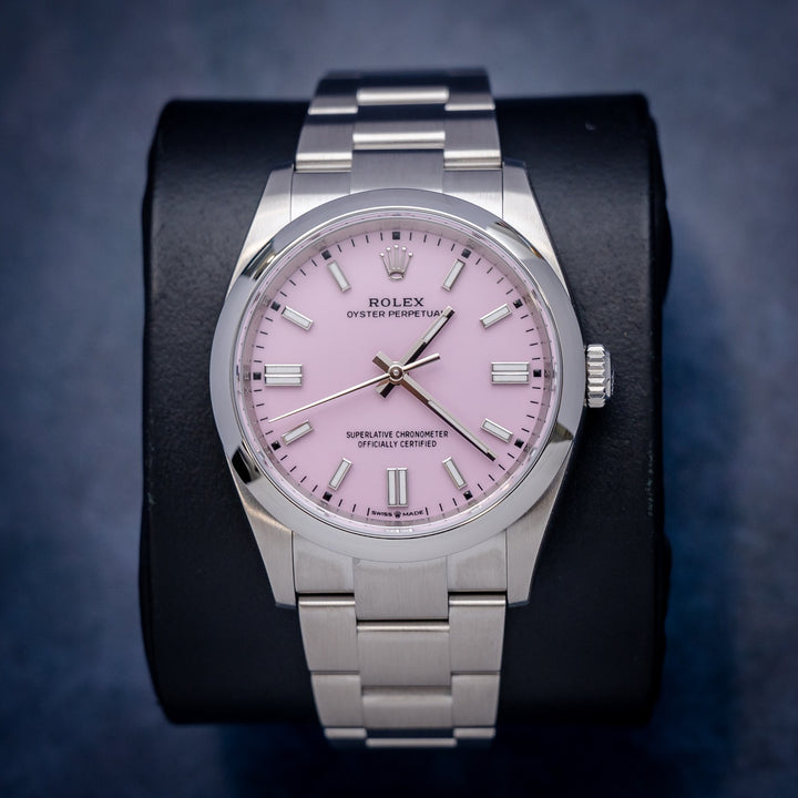Rolex Oyster Perpetual 126000 – front