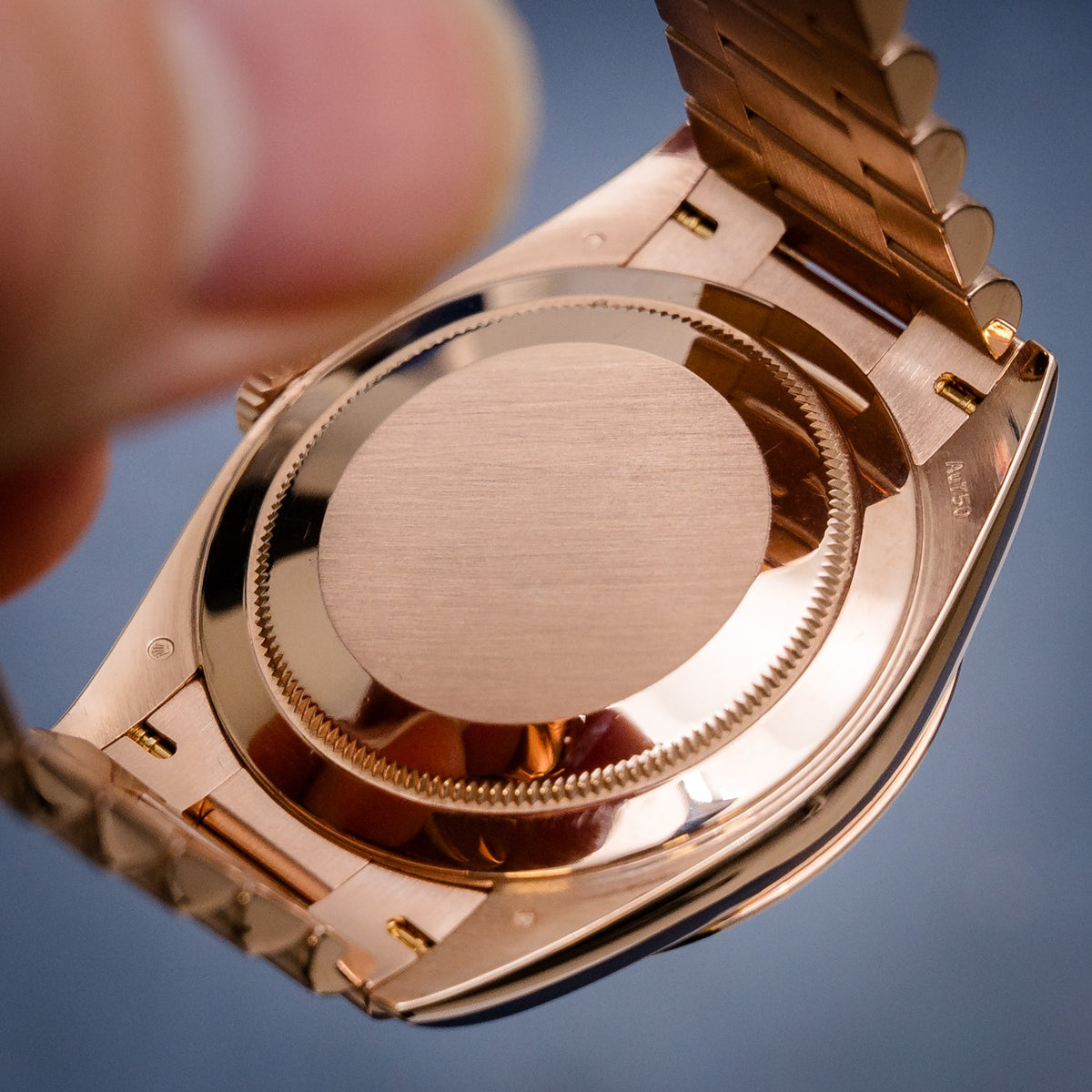 Rolex Day-Date 228235 Rose Gold Olive Green Dial – box & papers