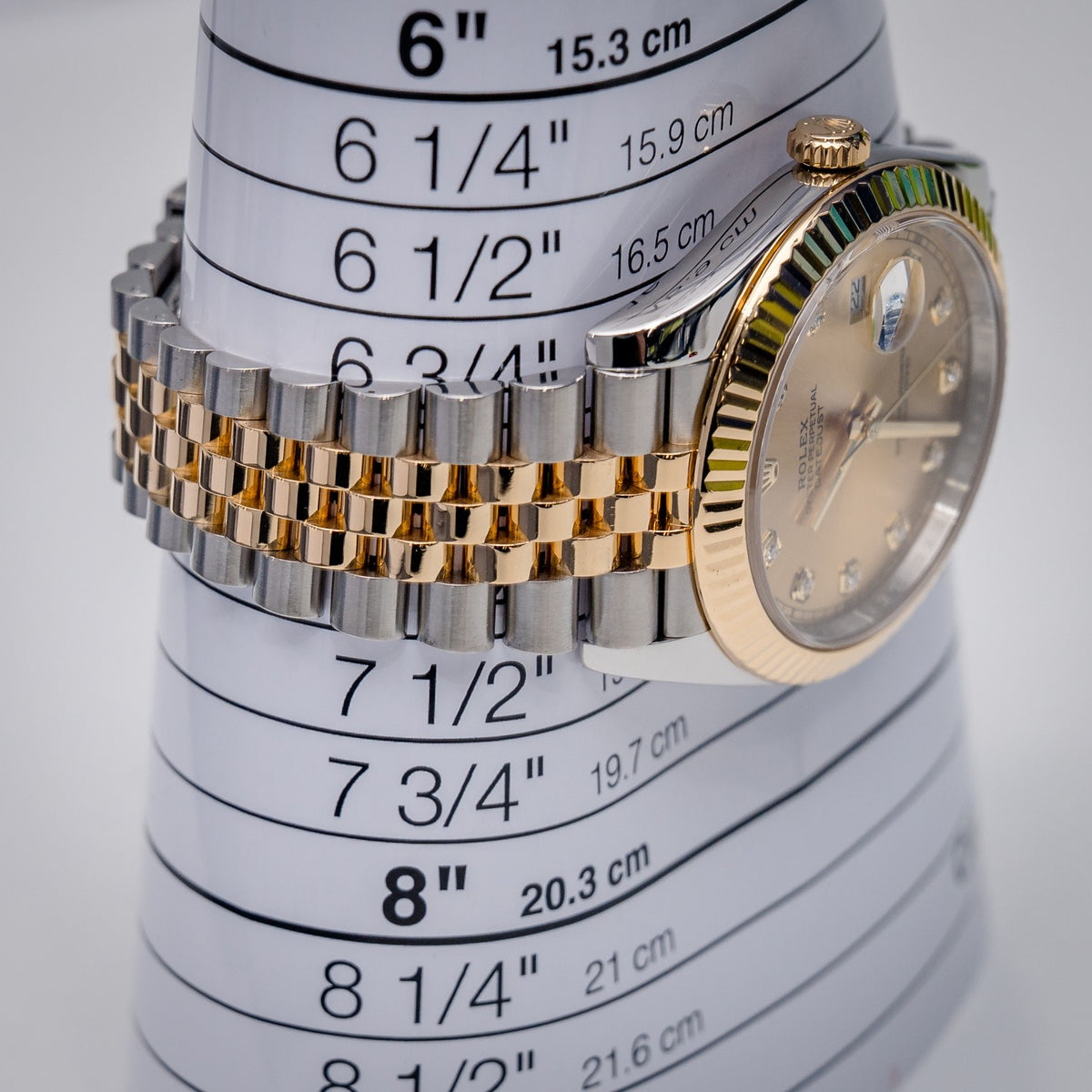 Rolex Datejust 126333 Steel & Yellow Gold Champagne Diamond Dial – box & papers