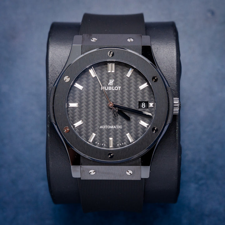 Hublot Classic Fusion Black Magic 511.CH.1771.RX Carbon Fiber Dial – front
