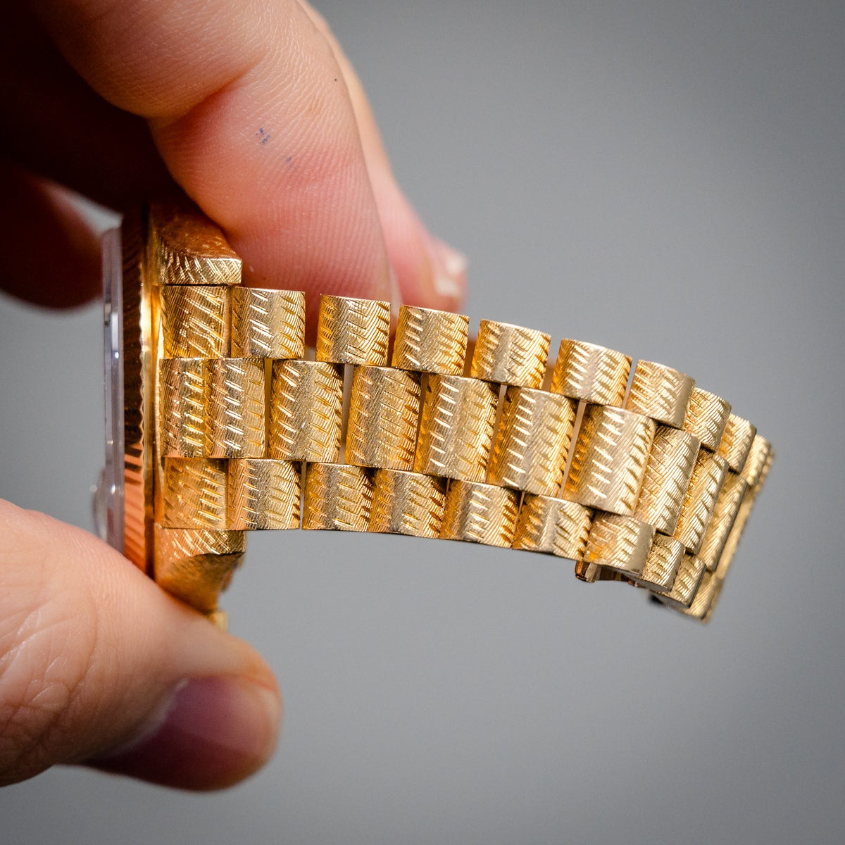 Rolex Day-Date 18038 Yellow Gold Champagne Stick Dial – bracelet