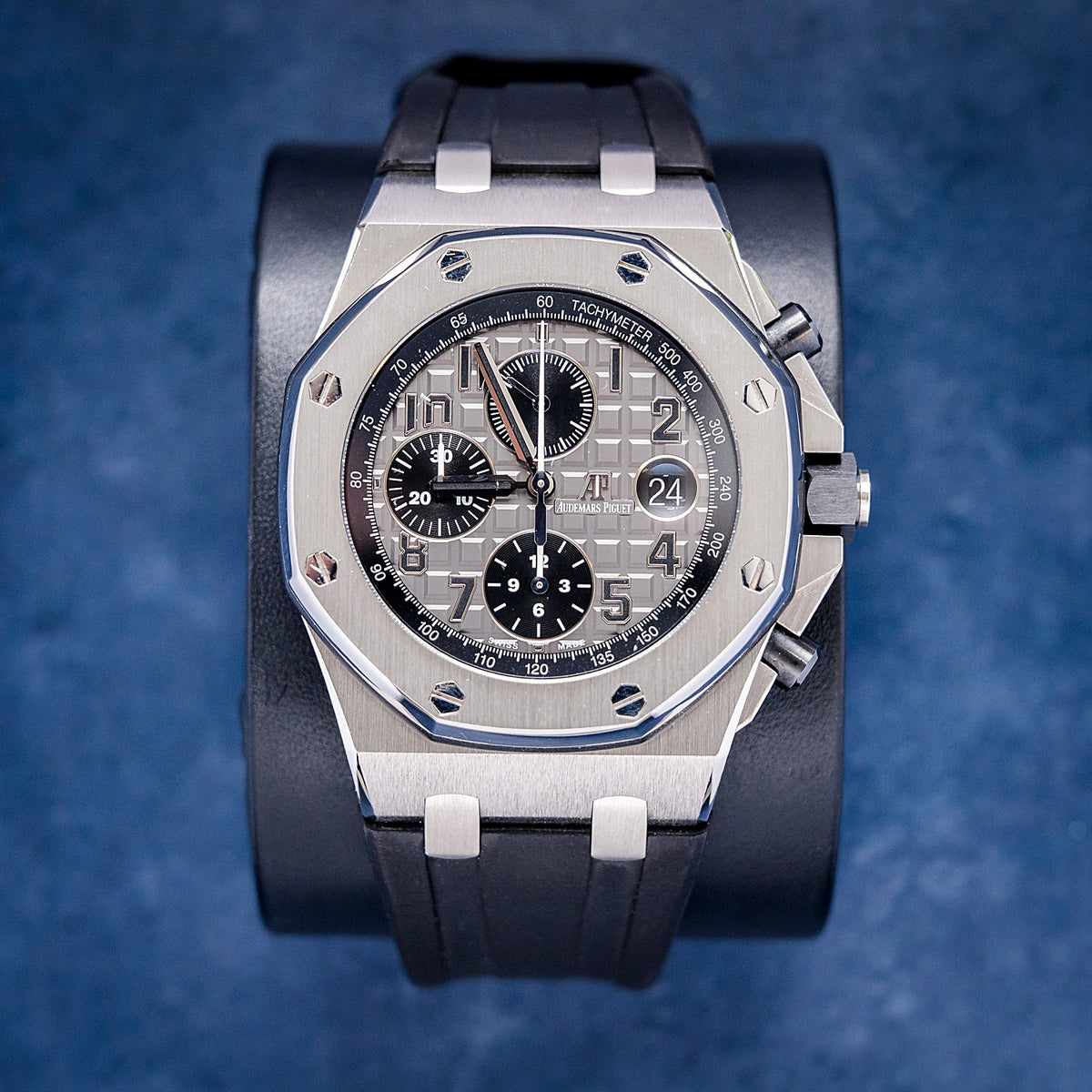 Audemars Piguet Royal Oak Offshore 26470ST.OO.A104CR.01 Ceramic – front