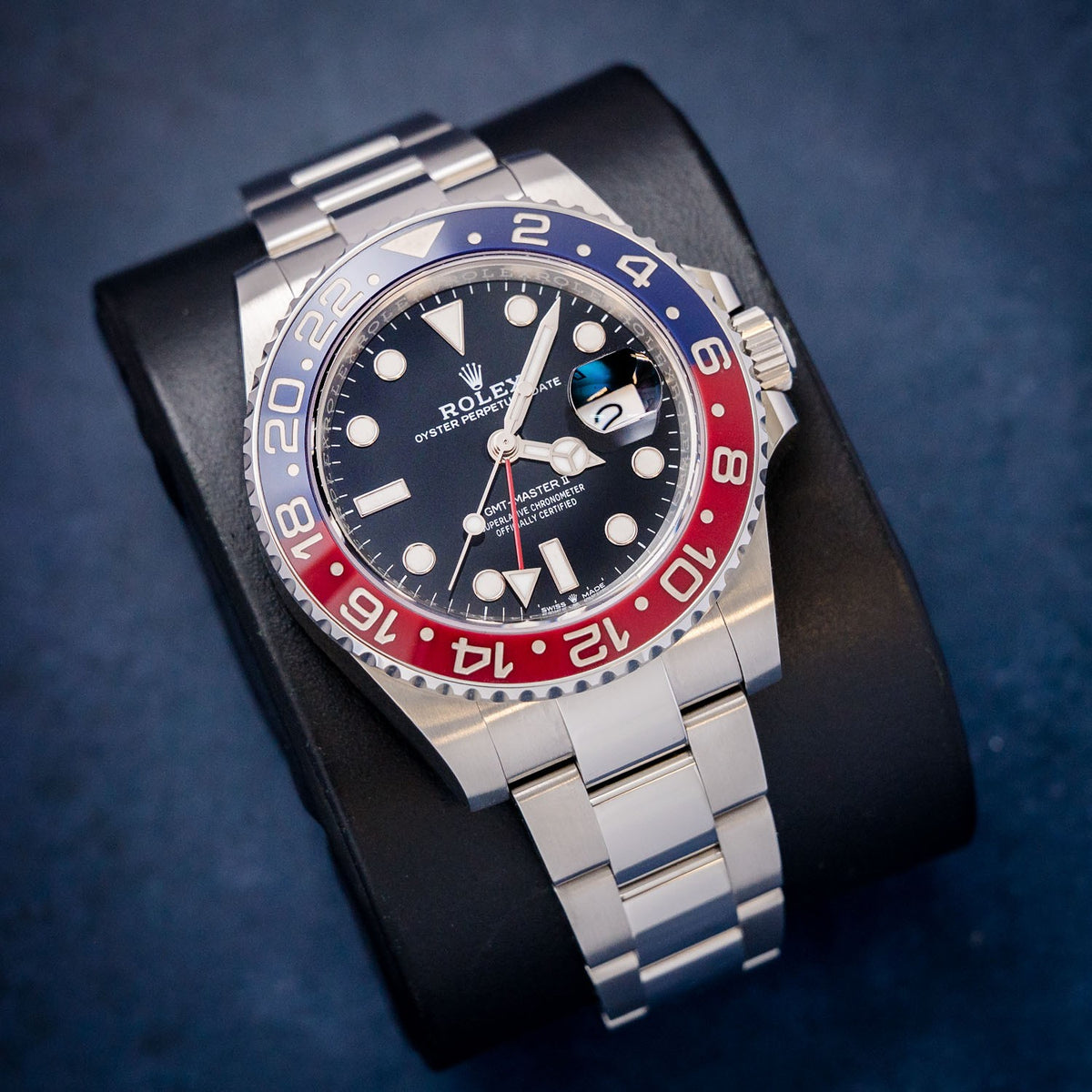 Rolex GMT-Master II 126710BLRO Ceramic – dial close-up