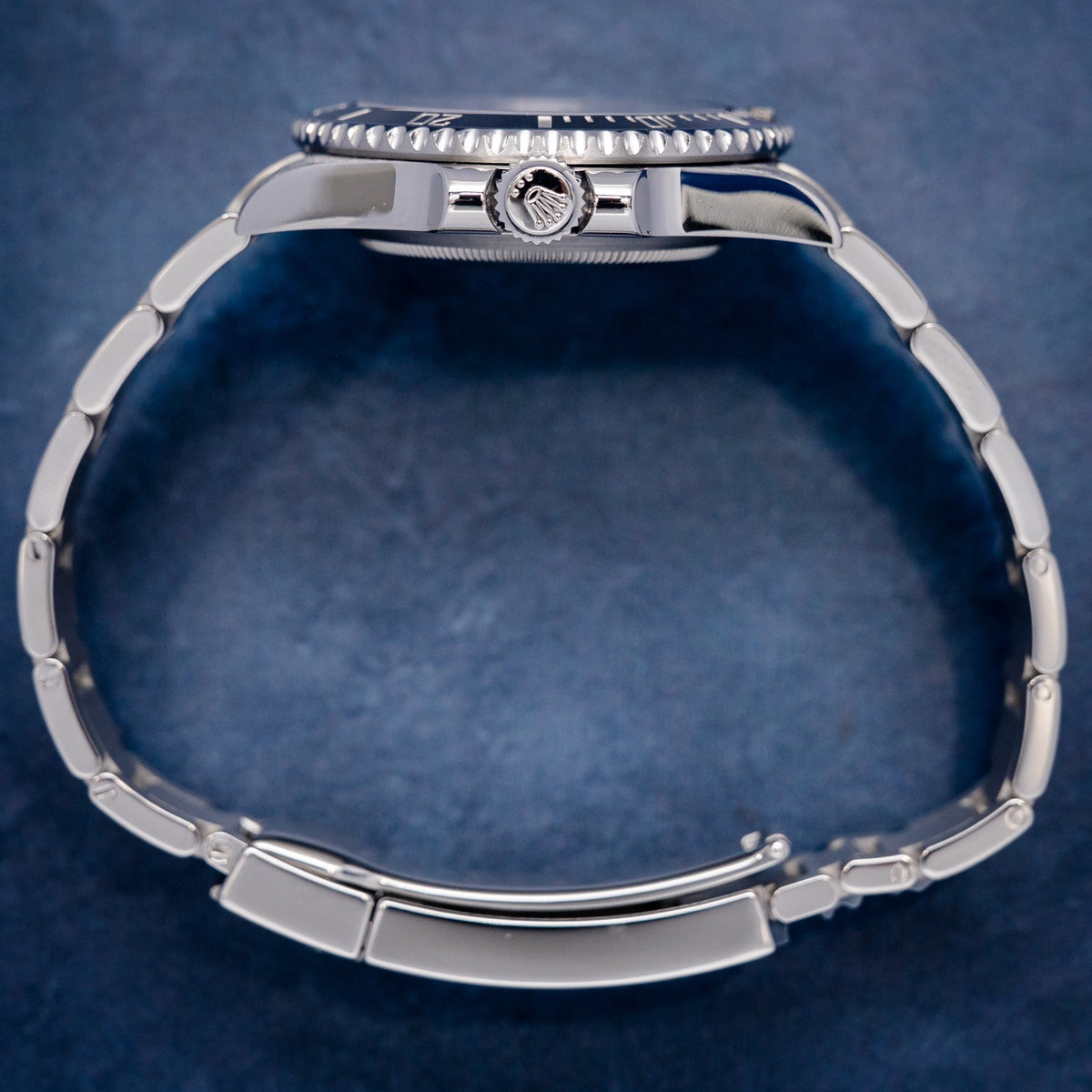 Rolex Submariner No Date 114060 Ceramic – side