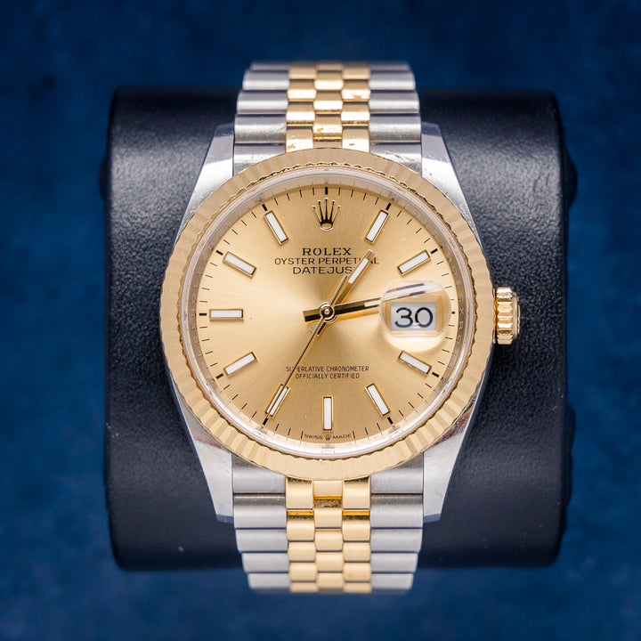 Rolex Datejust 126233 Steel & Yellow Gold Champagne Index Dial – front