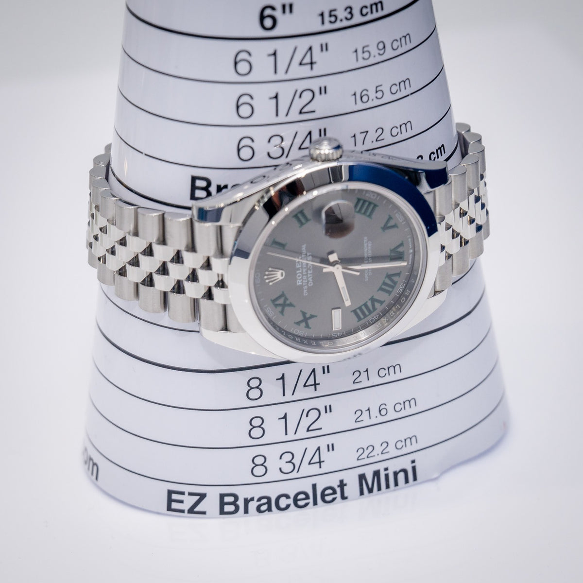 Rolex Datejust 126300 Steel – box & papers