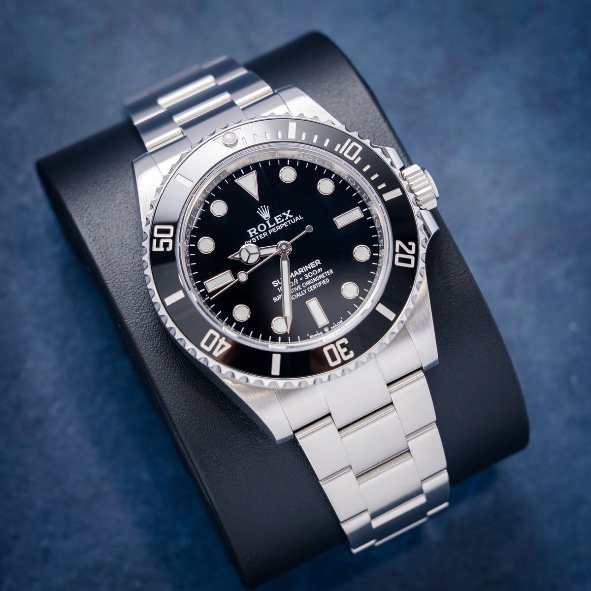 Rolex Submariner 124060 Ceramic – dial close-up