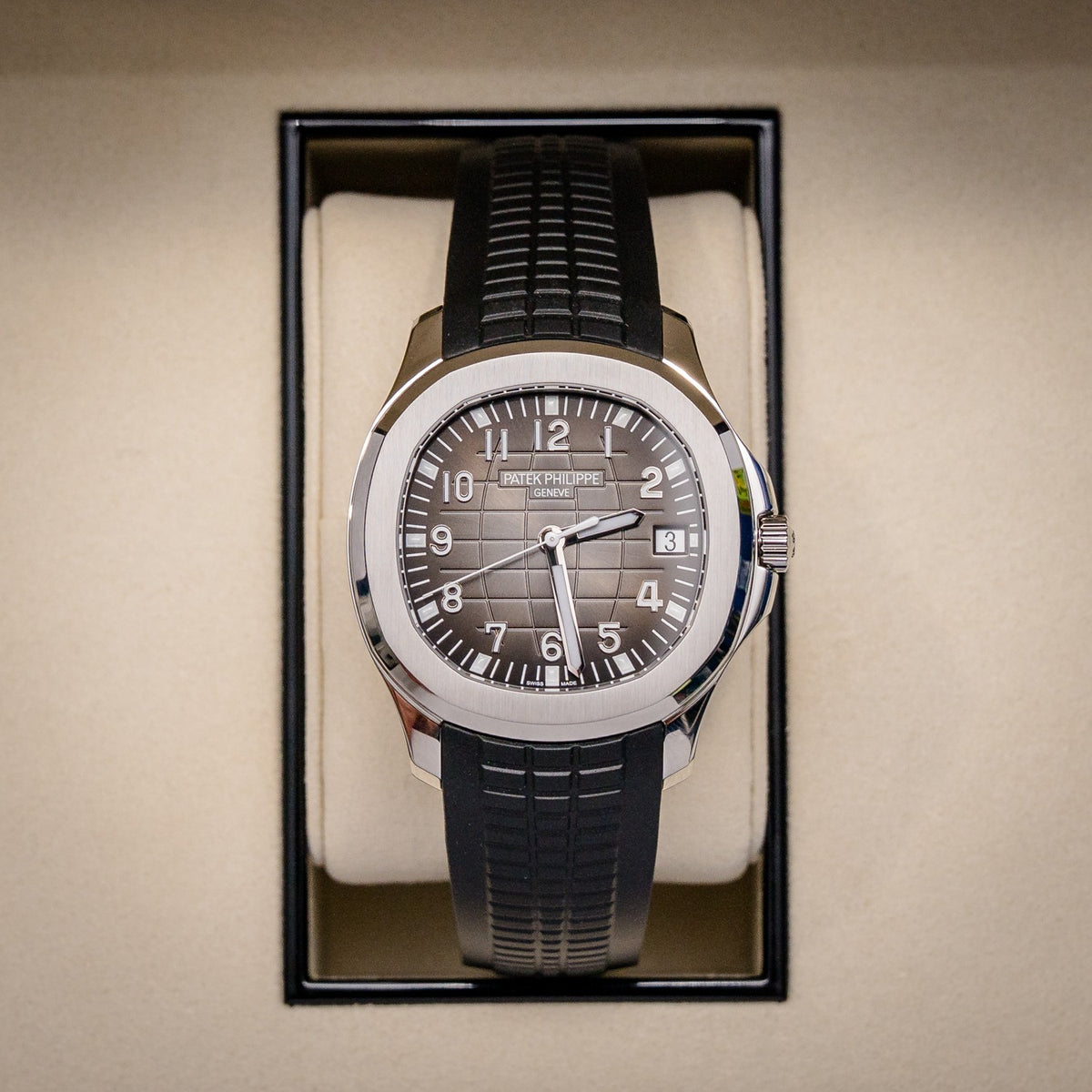 Patek Philippe Nautilus 5167A Steel – detail