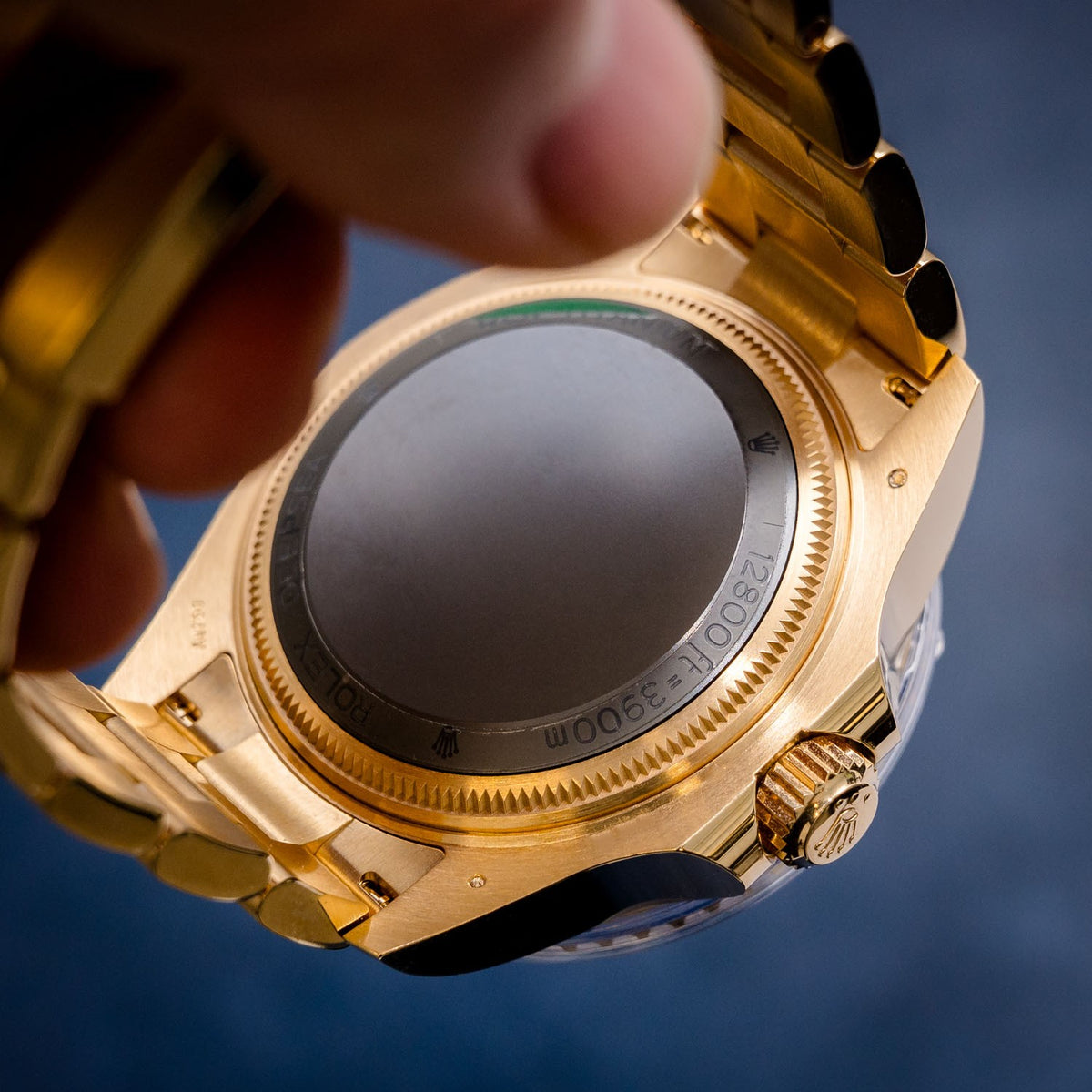 Rolex Sea-Dweller Deepsea 136668LB Yellow Gold Blue Dial – bracelet