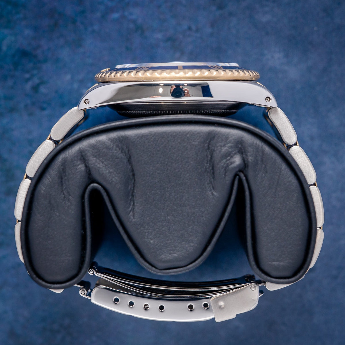Rolex Submariner 16613 Steel & Yellow Gold Blue Dial – caseback