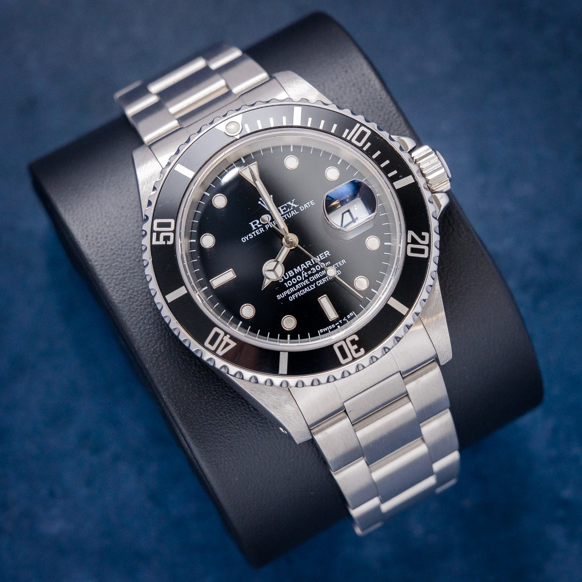 Rolex Submariner Date 16610 Steel – dial close-up