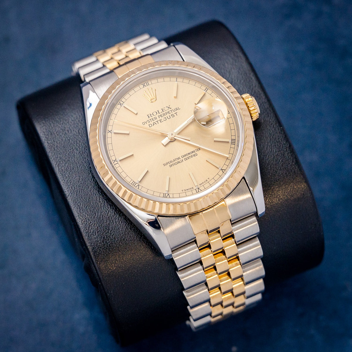 Rolex Datejust 16233 Steel & Yellow Gold Champagne Index Dial – dial close-up