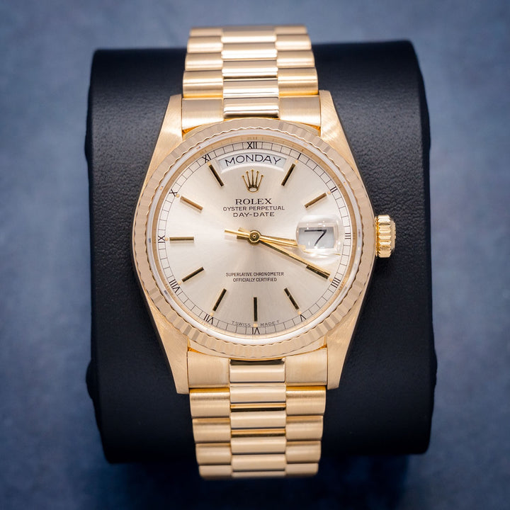 Rolex Day-Date 18038 Yellow Gold Silver Stick Dial – front