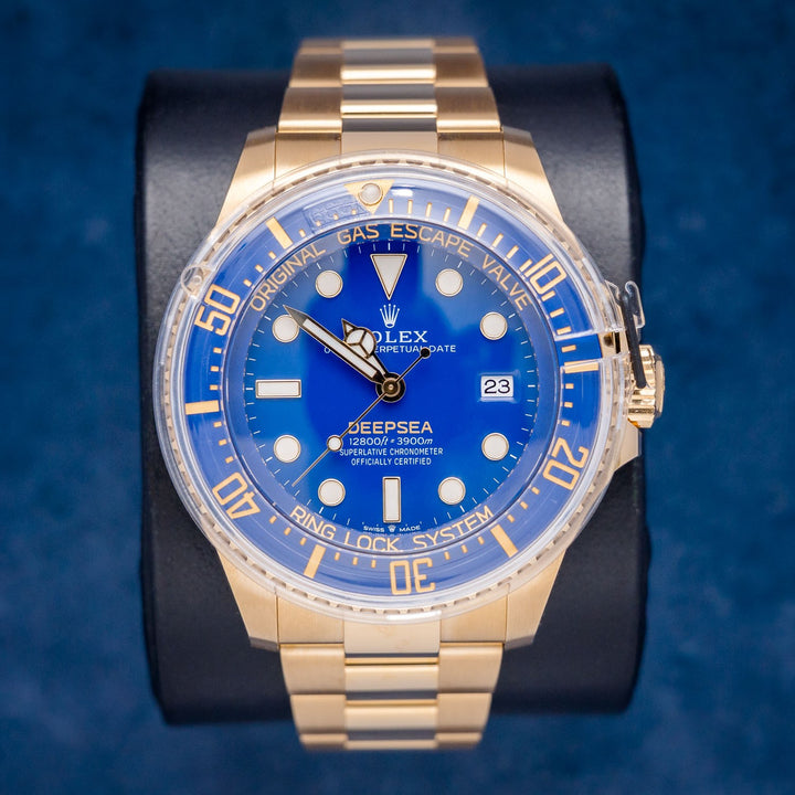 Rolex Sea-Dweller Deepsea 136668LB Yellow Gold Blue Dial – front