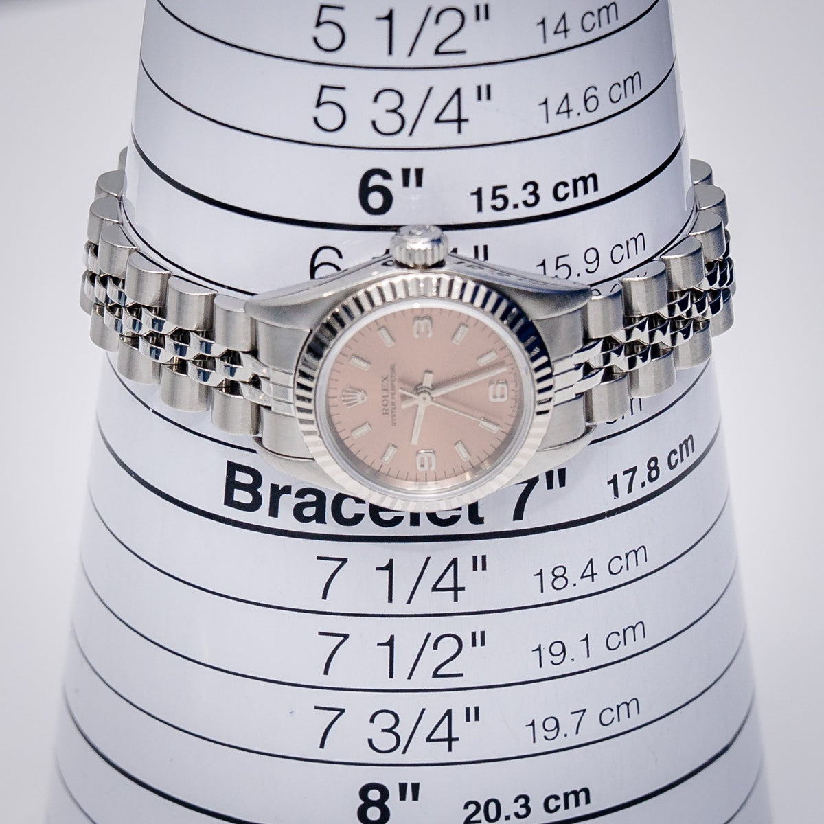 Rolex Oyster Perpetual 67194 Steel Salmon Dial – detail