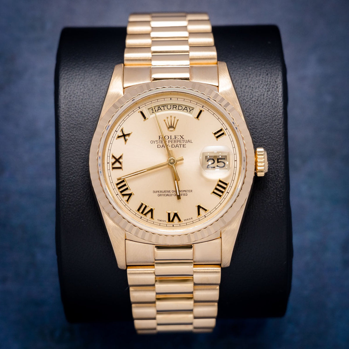 Rolex Day-Date 18238 Yellow Gold – front