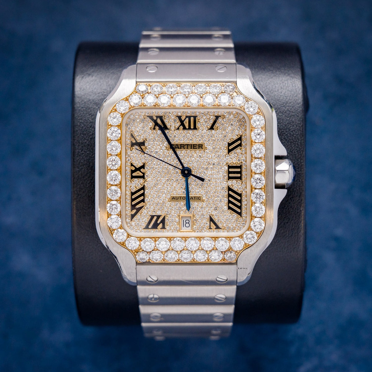 Cartier Santos Large WSSA0009 Yellow Gold Pave Diamond Dial – front