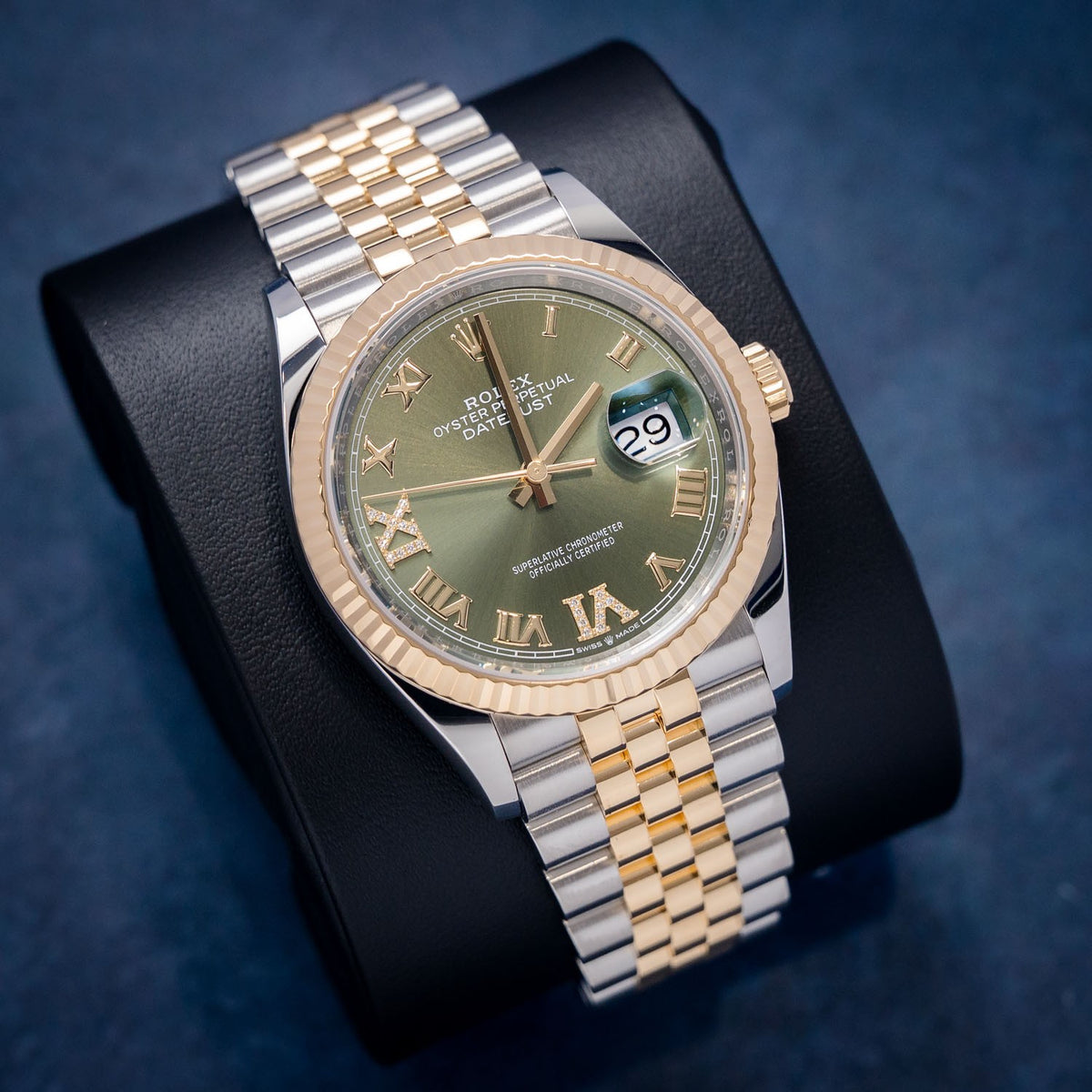 Rolex Datejust 126233 Steel & Yellow Gold Olive Diamond Roman Dial – dial close-up