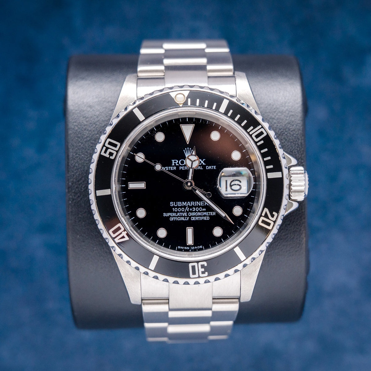 Rolex Submariner Date 16610 Steel – front