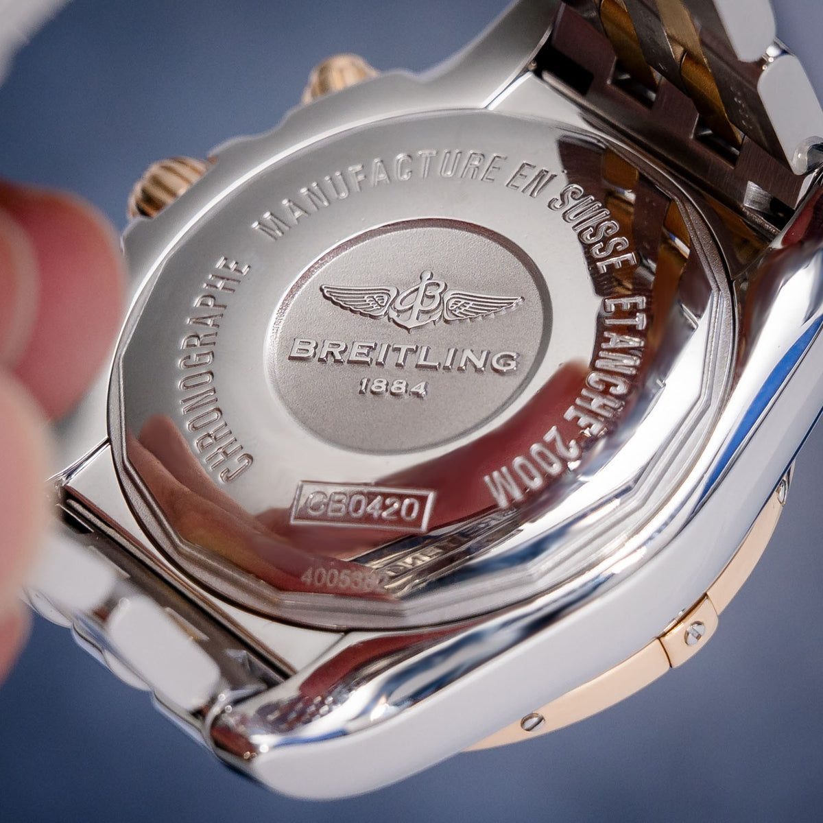 Breitling Chronomat CB0420 Rose Gold Mother Of Pearl Dial – bracelet