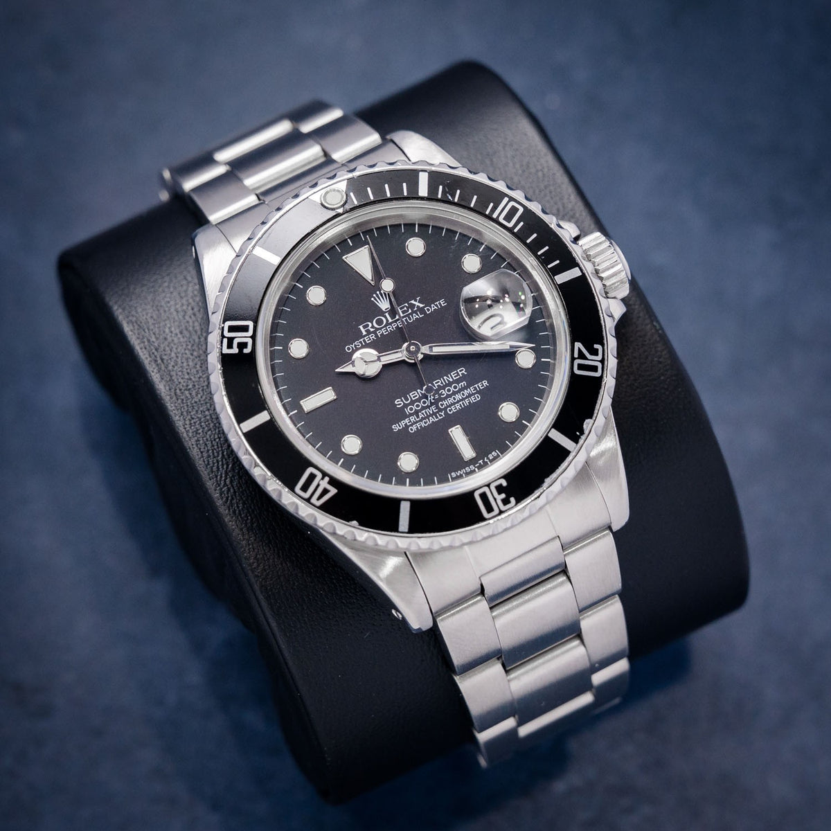 Rolex Submariner Date 16800 Steel – dial close-up