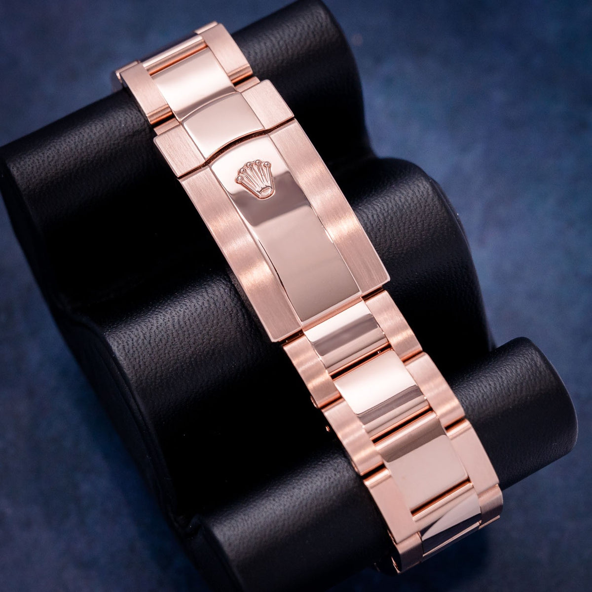 Rolex Sky-Dweller 326935 Rose Gold Rhodium Dial – clasp