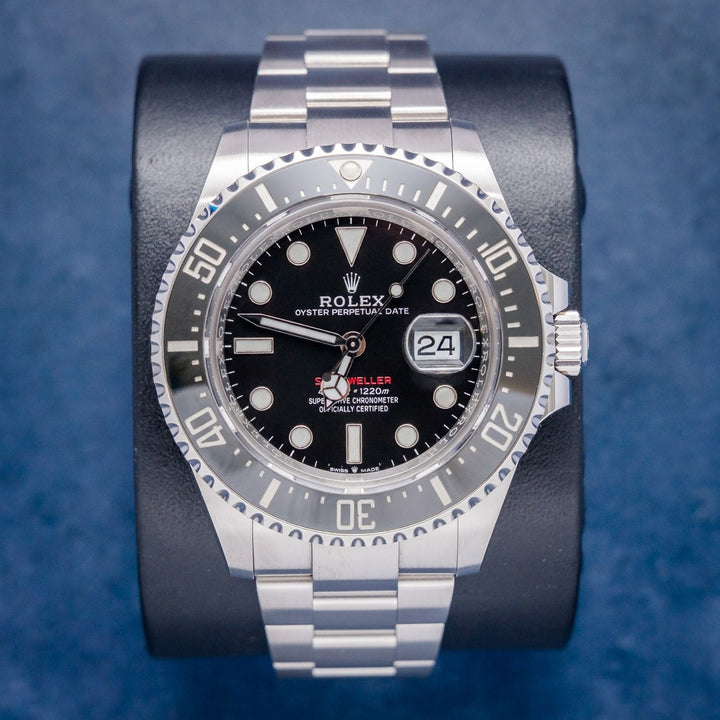 Rolex Sea-Dweller 126600 Steel Black Dial – front