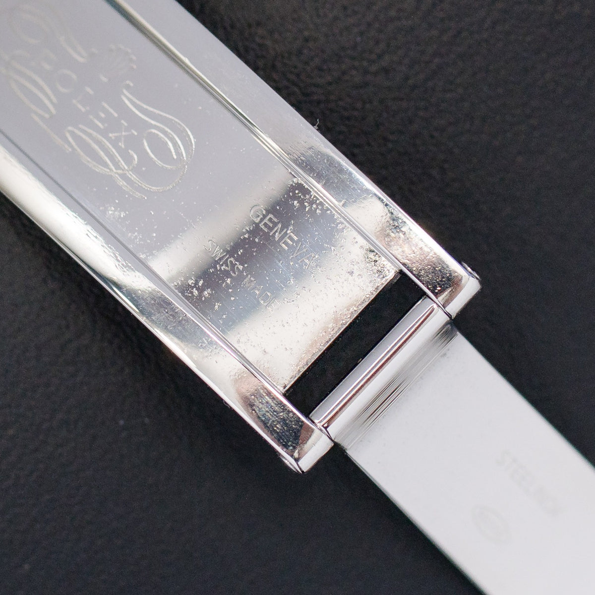 Rolex Datejust 116200 Steel Black Index Dial – detail