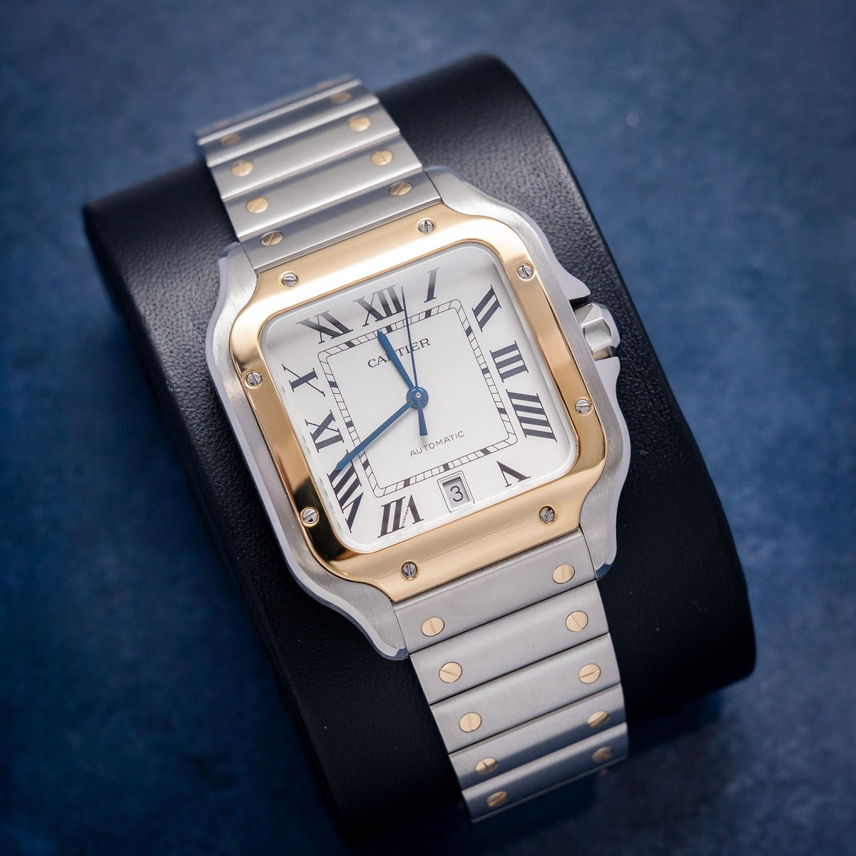Cartier Santos Large W2SA0009 / 4072 Steel & Yellow Gold – dial close-up