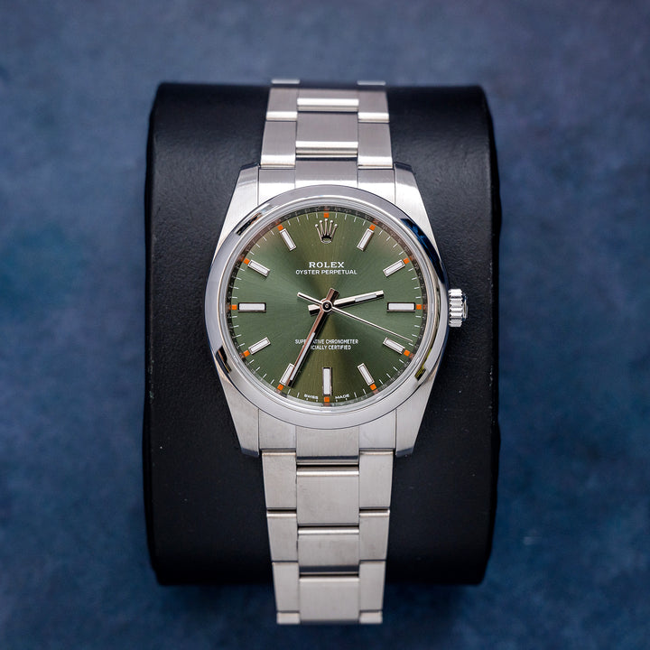 Rolex Oyster Perpetual 114200 Steel – front