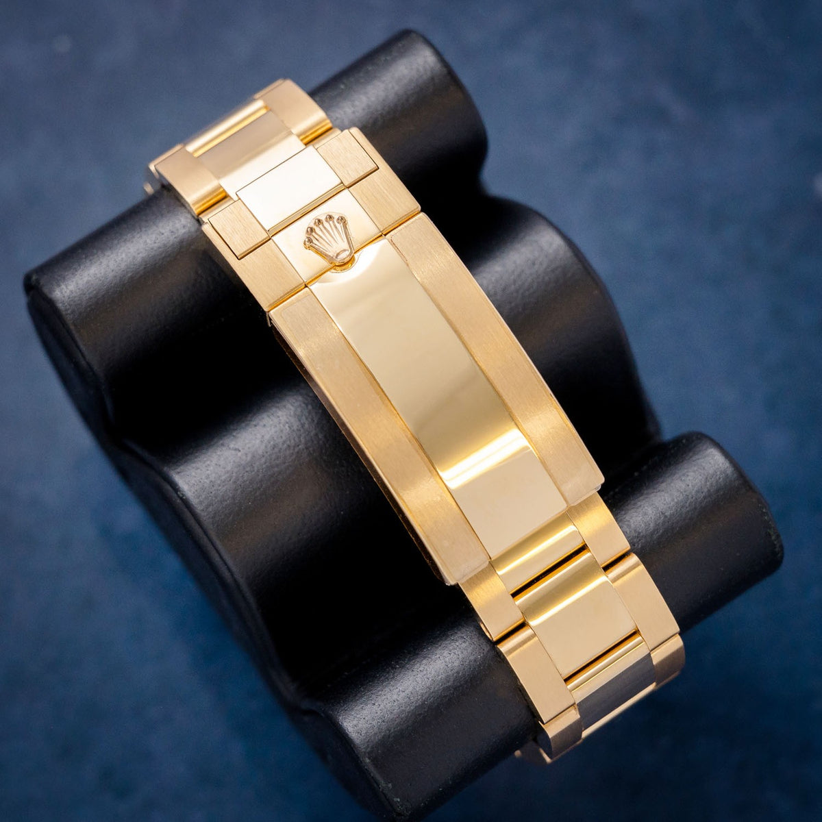 Rolex Sea-Dweller Deepsea 136668LB Yellow Gold Blue Dial – clasp