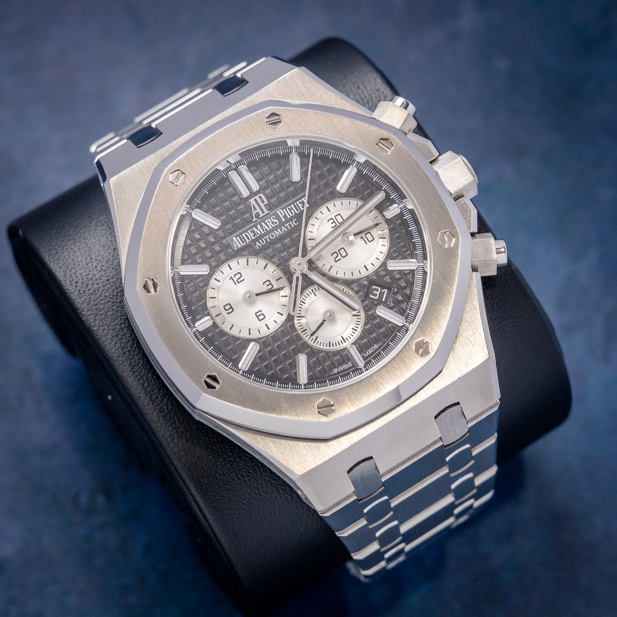 Audemars Piguet Royal Oak Chrono 26331ST.OO.1220ST.02 – dial close-up