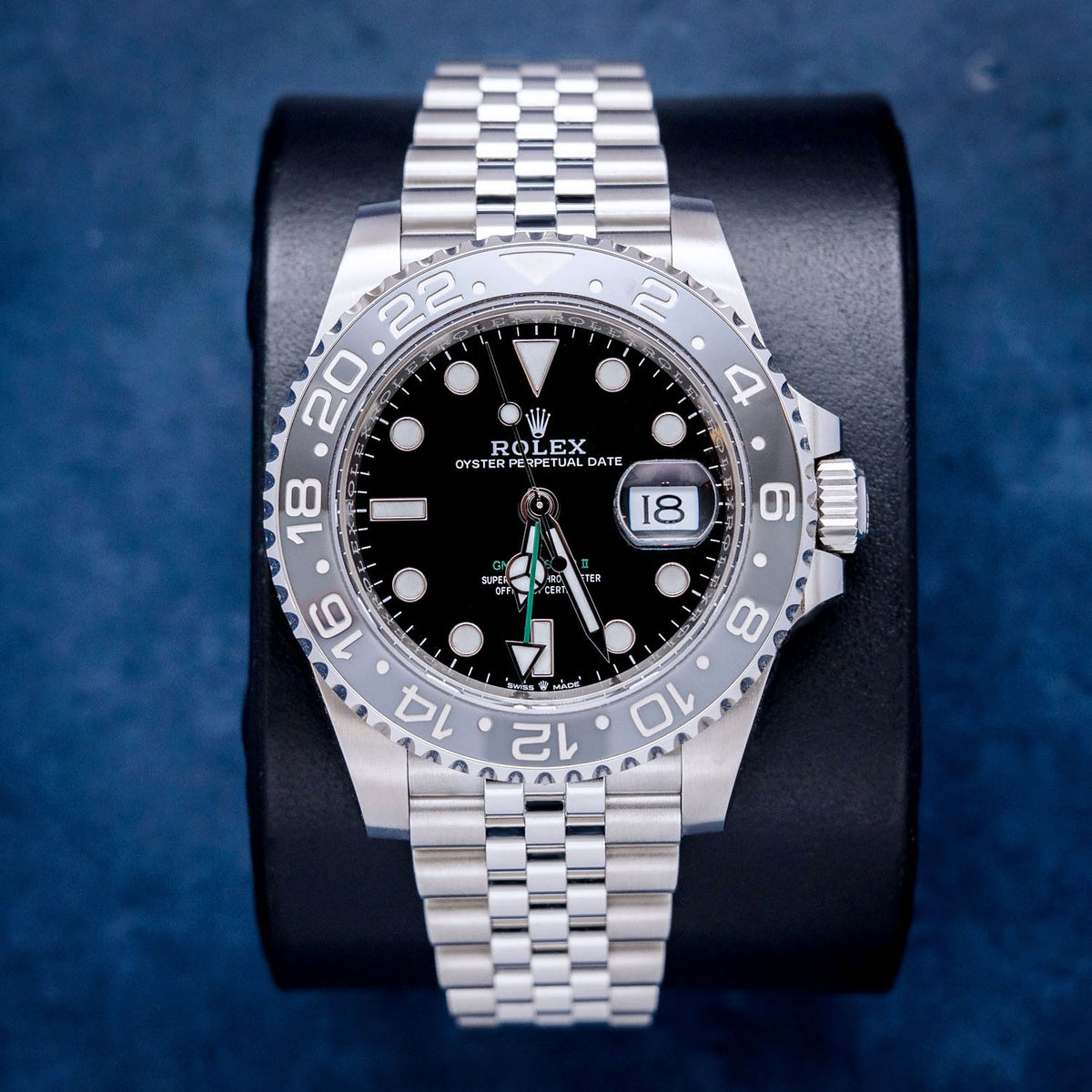 Rolex GMT-Master II 126710GRNR Ceramic – front