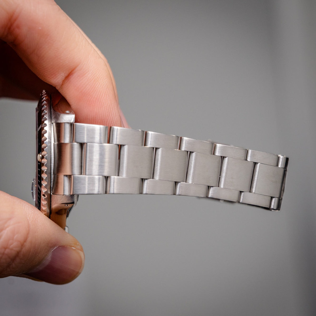 Rolex Submariner Date 16610 Steel – box & papers