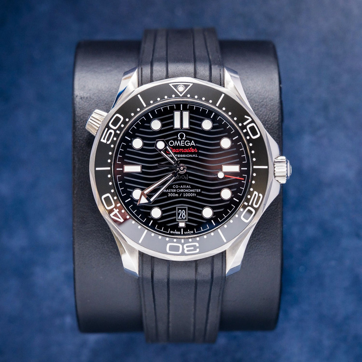 Omega Seamaster Diver 300M 210.32.42.20.01.001 Ceramic – front