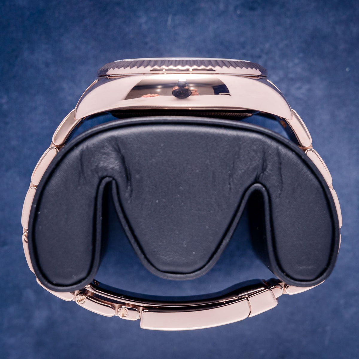Rolex Sky-Dweller 326935 Rose Gold Rhodium Dial – caseback