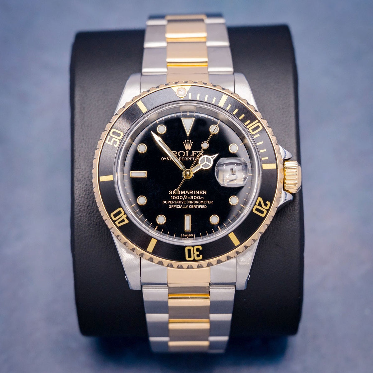 Rolex Submariner 16613 Steel & Yellow Gold Black Dial – front