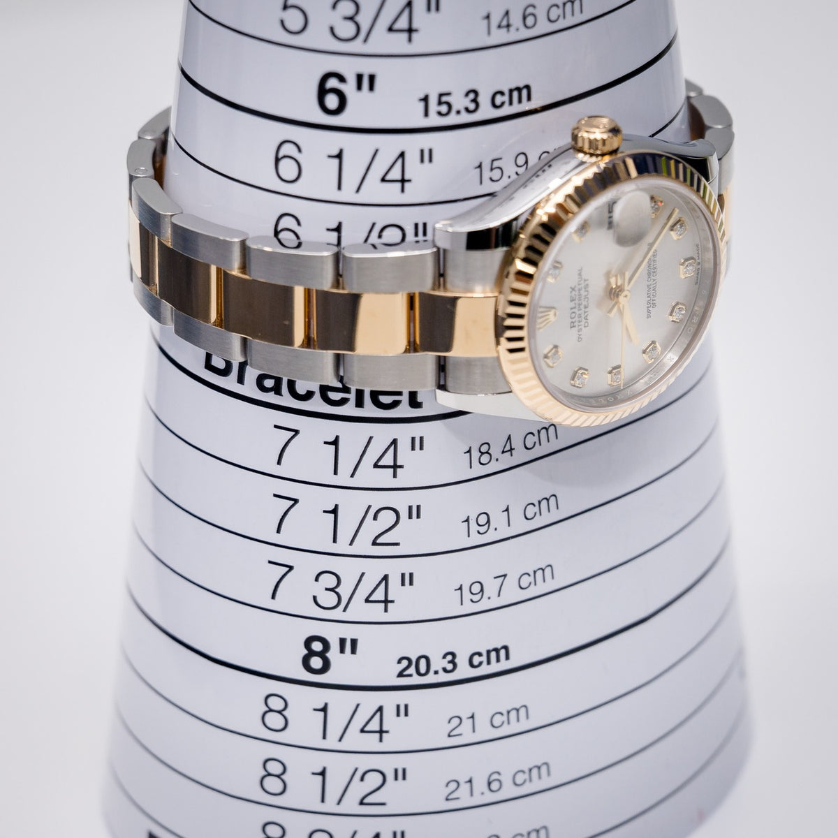 Rolex Datejust 278273 Steel & Yellow Gold Silver Diamond Dial – detail
