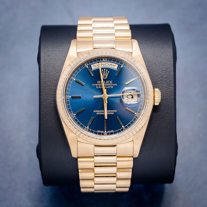 Rolex Day-Date 18238 Yellow Gold Blue Stick Dial – front