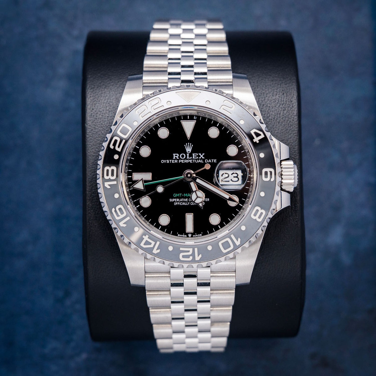 Rolex GMT-Master II 126710GRNR Ceramic – front