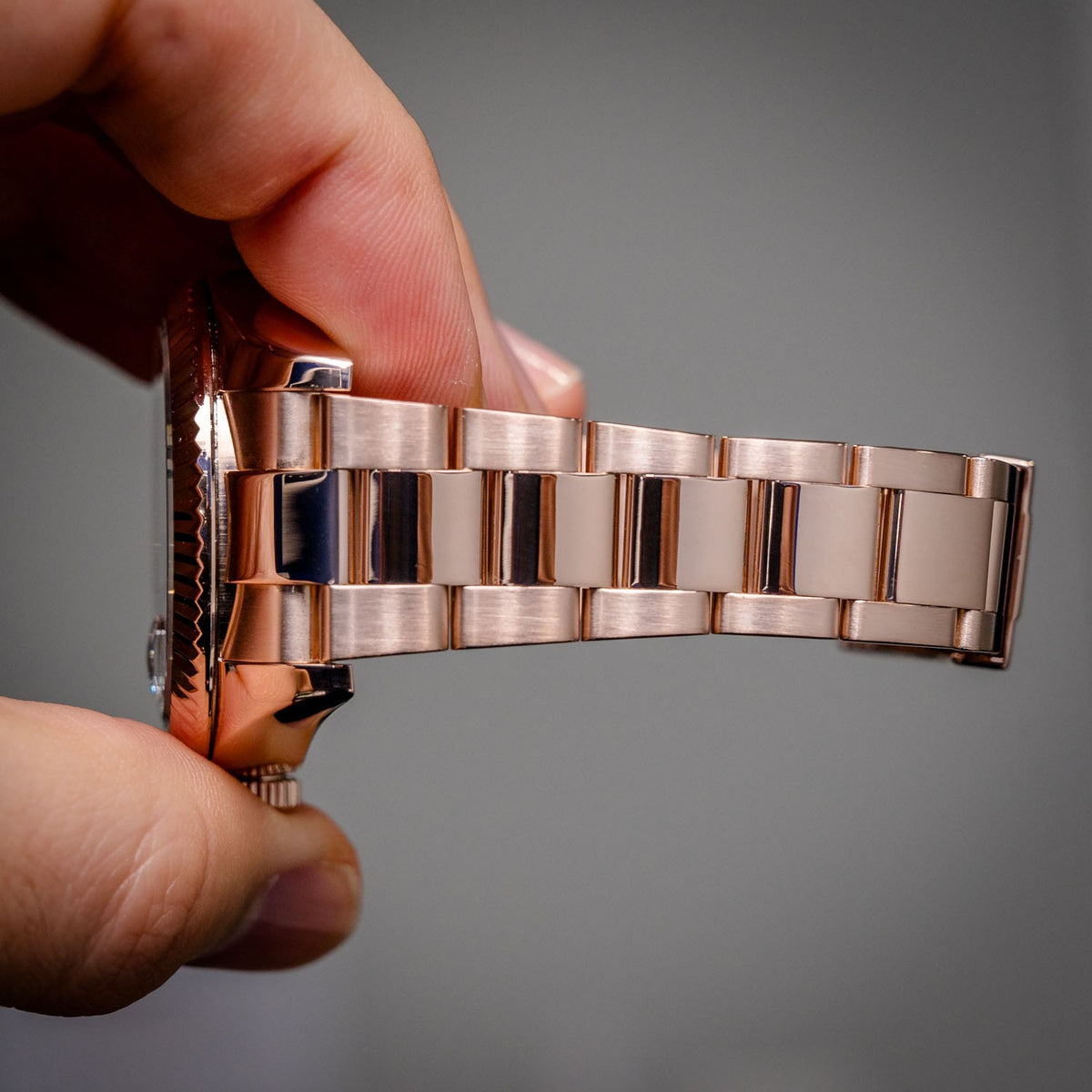 Rolex Sky-Dweller 326935 Rose Gold Rhodium Dial – box & papers