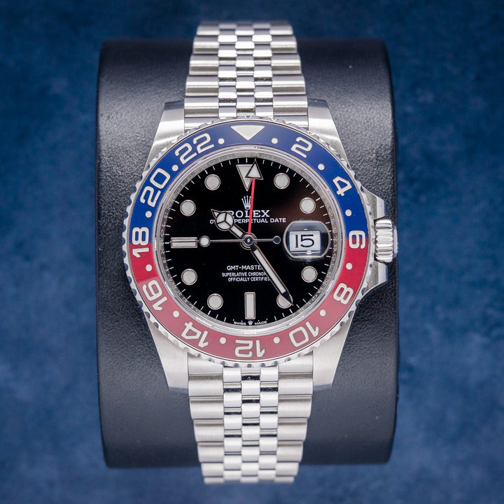 Rolex GMT-Master II 126710BLRO – front