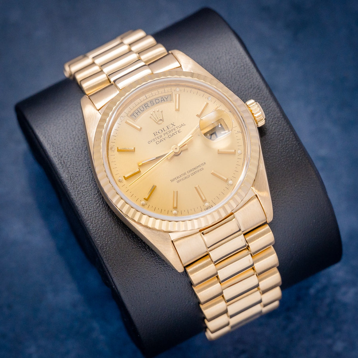 Rolex Day-Date Presidential 18078 Yellow Gold Champagne Index Dial – dial close-up
