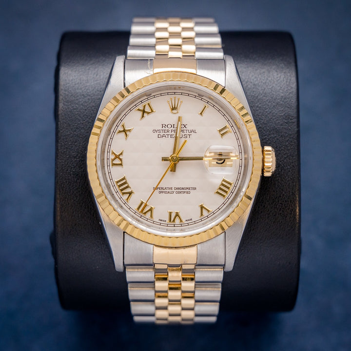 Rolex Datejust 16233 Steel & Yellow Gold Ivory Pyramid Roman Dial – front