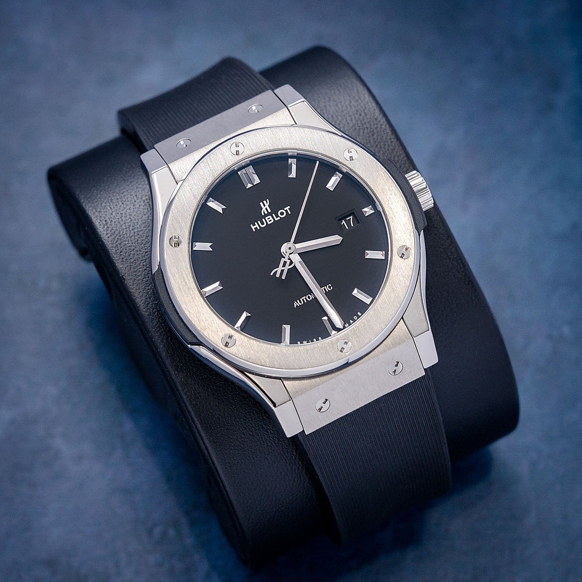 Hublot Classic Fusion 542.NX.1171.RX Titanium Black Dial – dial close-up