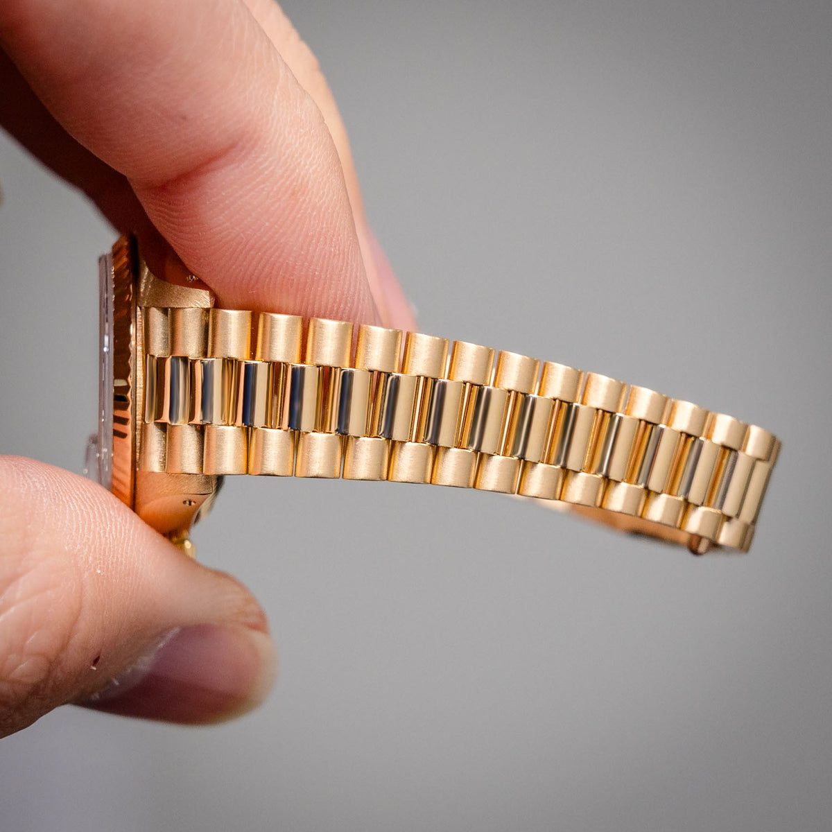 Rolex Datejust 69178 Yellow Gold Champagne Index Dial – box & papers