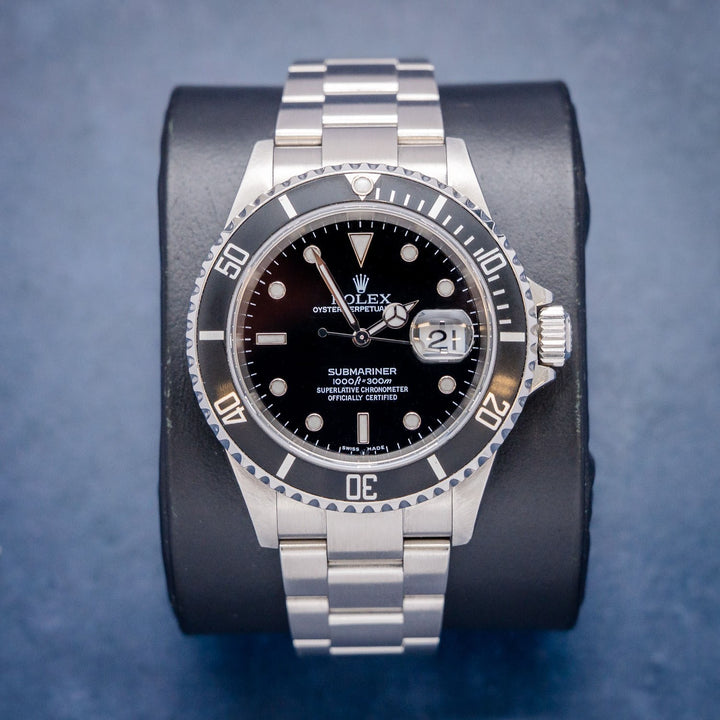 Rolex Submariner Date 16610 – front