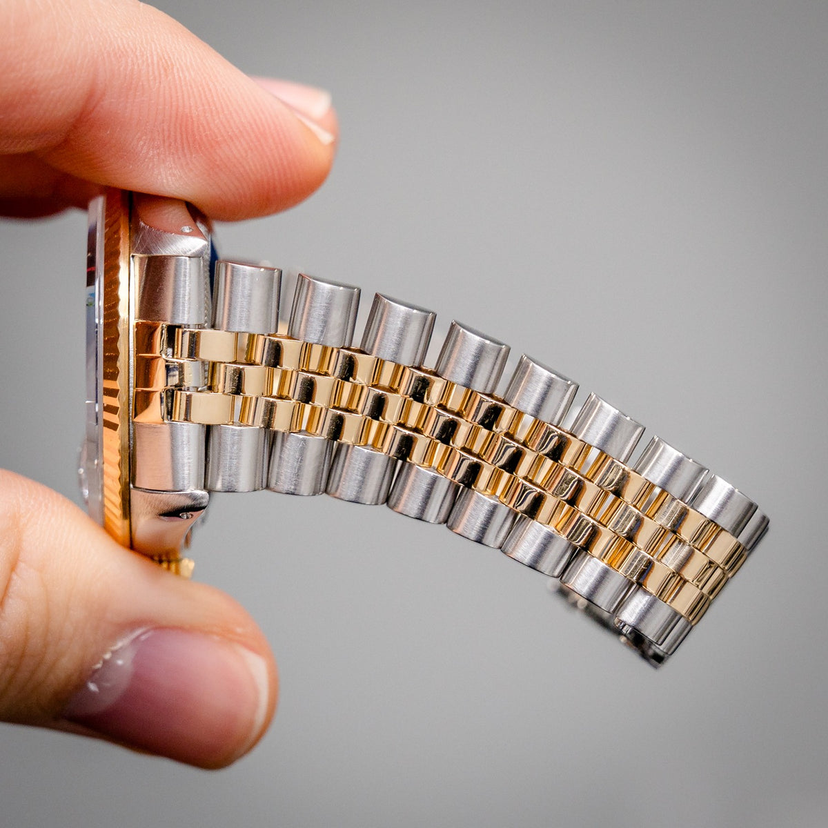 Rolex Datejust 16233 Steel & Yellow Gold Roman Dial – bracelet